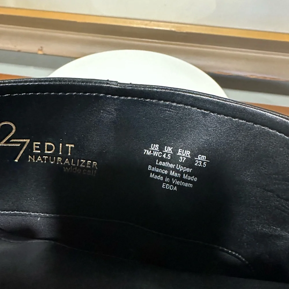 🌸27 EDIT🌸 Edda Wide Calf Over The Knee Size: 7M WC
